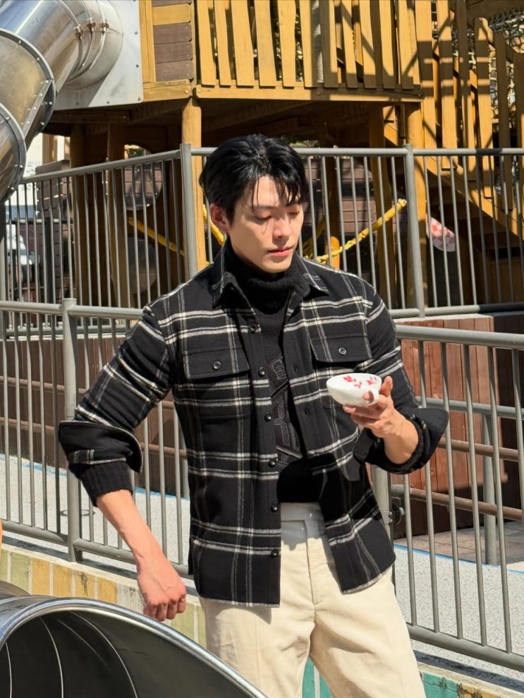  신민아도 반할 가을 남친룩의 정석! 다 이루어질지니 김우빈, 폴로 랄프로렌 스타일