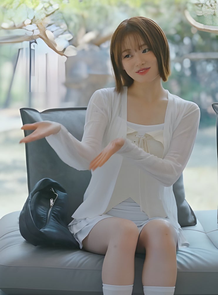  "X가 누구든 관심 없고.." 환승연애4 윤녕 옷 정보 총정리