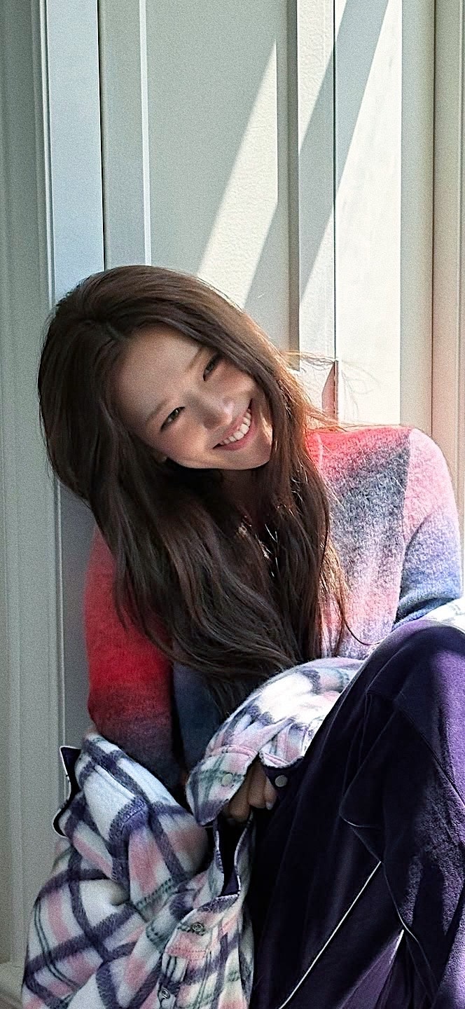 IVE An Yujin Wallpapers