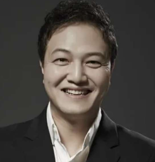 <b>정웅인</b>, 전 재산 <b>사기</b>당한 뒤 무릎까지 꿇었다 “매니저 때문에... 