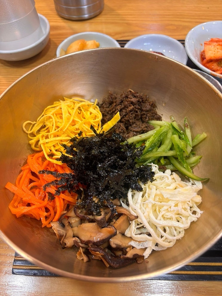  [서초/교대 맛집] 백화요란 골동반 고기반 – 궁중비빔밥 + 수육 한 상 리뷰!