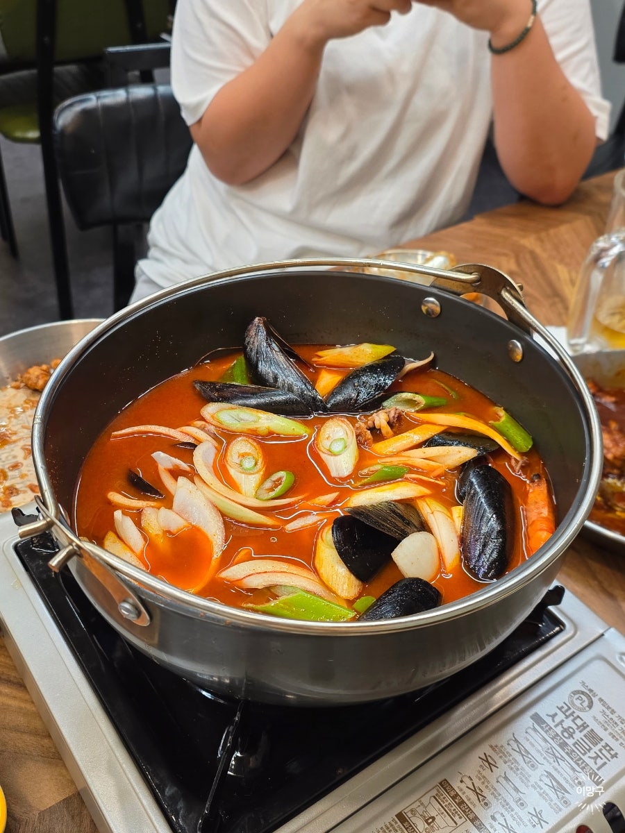 이춘봉치킨 화성시청역점 사진 3