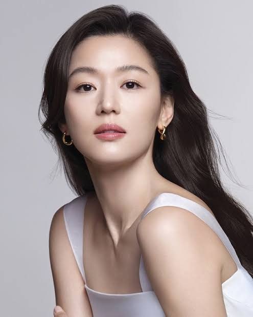 배우 전지현 나이 키 등 프로필 총정리 인스타 그램 "북극성"