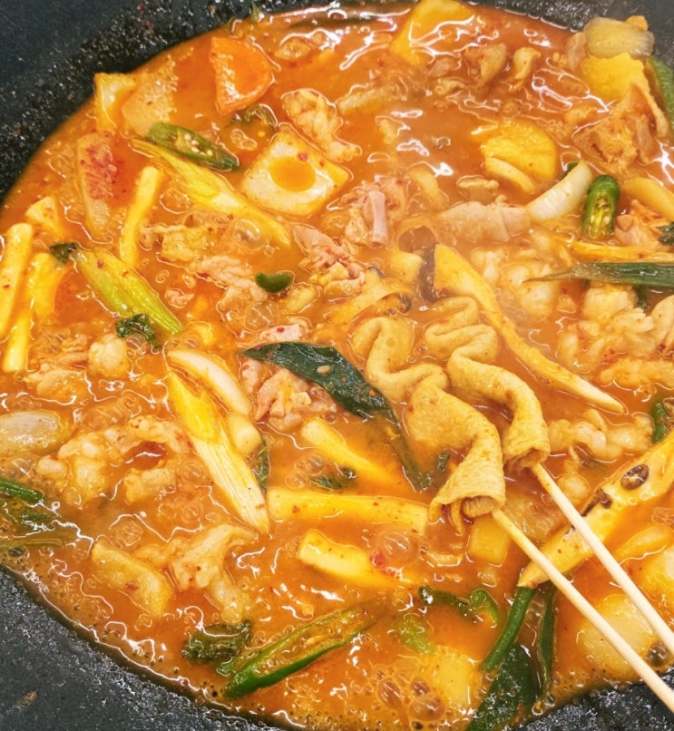  [장유]솥뚜껑에 끓여먹는 곱도리탕 맛집 '계화통 장유점'