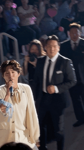 251011 기절할뻔한 박보검 팬미팅 | 엄마 따라 입덕한 후기 (고려대 화정체육관 2층 M구역 시야)