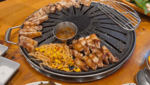  대구 무한리필 달서구 맛집 성서 놀이방 육돈 성서이마트 본점 방문 후기