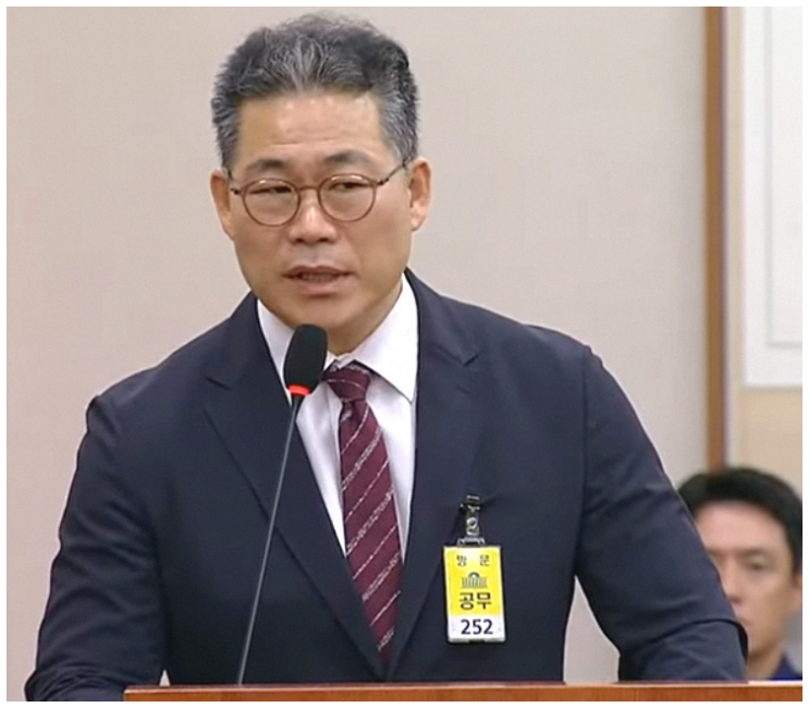 대통령 '<b>백해룡</b> 경정 파견' 임은정에 인천세관 마약 철저 <b>수사</b>... 