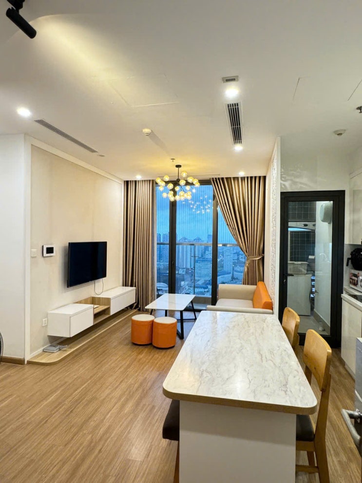  하노이 스카이레이크 S3 2룸 풀옵션 2200만동 좋은 아파트 임대 알려드립니다 ( VINHOMES SKYLAKE )