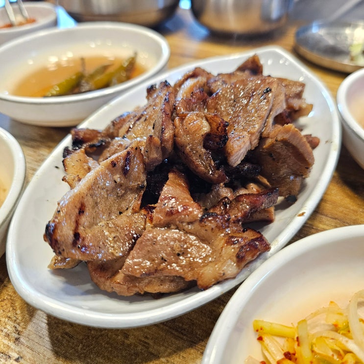  [문래 맛집] 숯불고기 백반 《문래돼지불백》