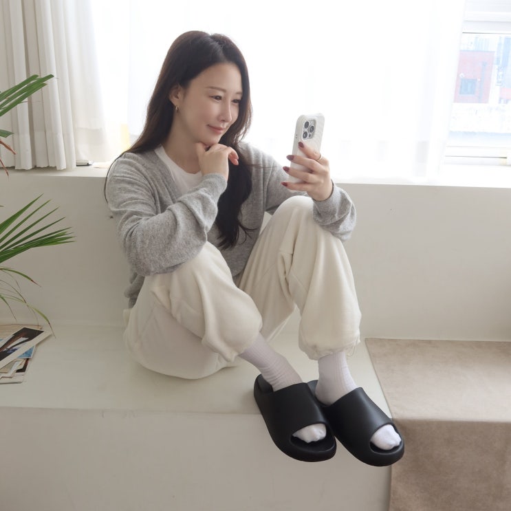  발편해서 정착한 푹신한 인생 슬리퍼! 젤리업 원 추천