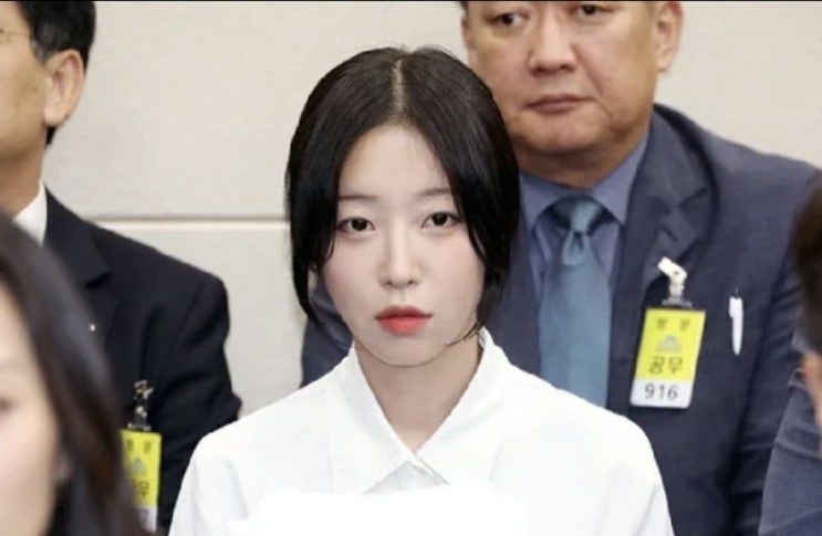 <b>쯔양</b>, 국정감사에서 눈물의 <b>증언</b> “<b>사이버 렉카</b> 협박… 두려움... 