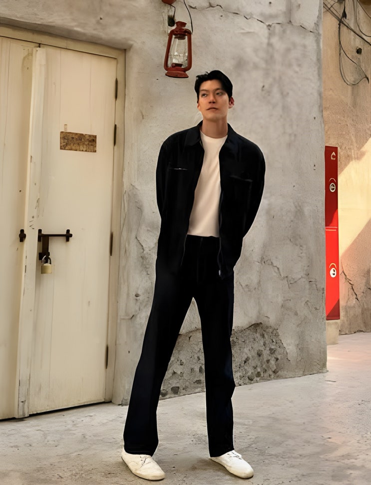  "남자 옷 잘 입는 법" 김우빈, 가을 남친룩 코디 완성