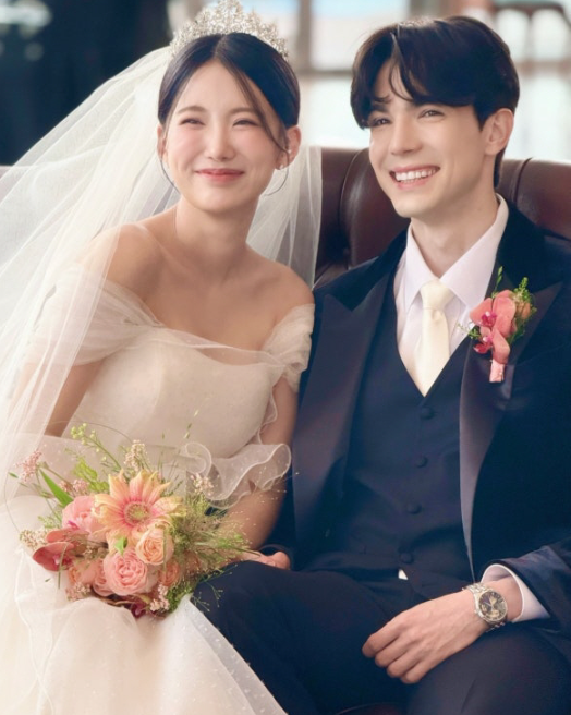  로빈 데이아나김서연, ‘난임 판정 3일 만에 기적 임신’ 소식— “희미한 두 줄이 선물처럼 찾아왔어요”