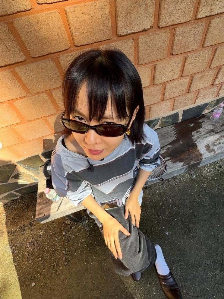  "예쁜 건 어쩔 수 없네.." 손예진 귀밑 머리 단발 변신