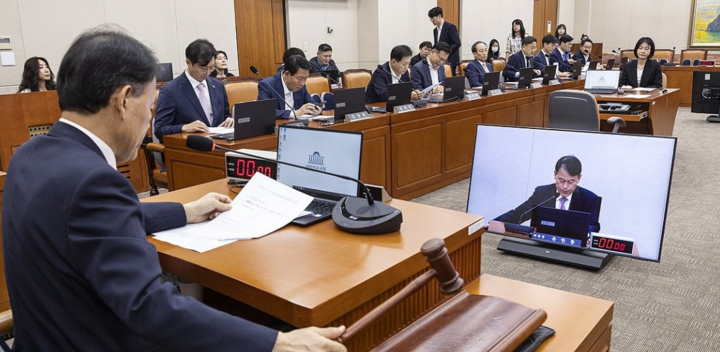 <b>국정감사</b>에 대거 소환 노동이슈 및 불공정 거래 핵심 <b>쟁점</b>으로... 
