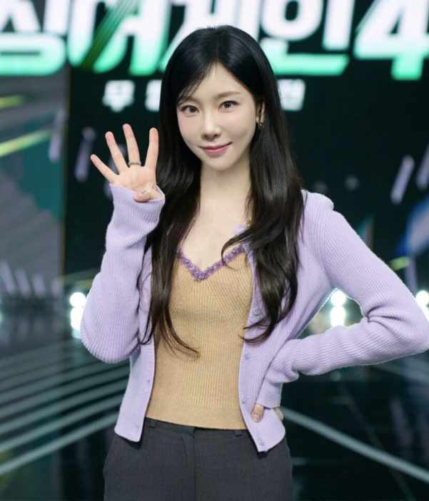  태연 “심사위원 됐어요… 숨은 보물 찾는 일, 진지하게 임했습니다”‘싱어게인4’ 합류 소감부터 심사 기준까지 솔직 고백