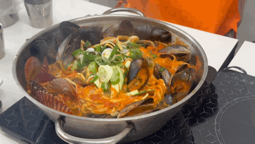  울산 무거동맛집 국물과 볶음밥 완벽코스, 얼큰해물칼국수