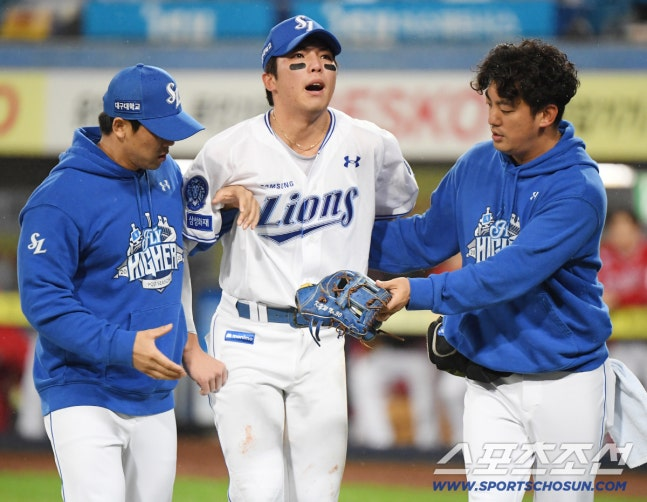 삼성 라이온즈, <b>김영웅</b>의 <b>허리 부상</b>으로 위기 직면