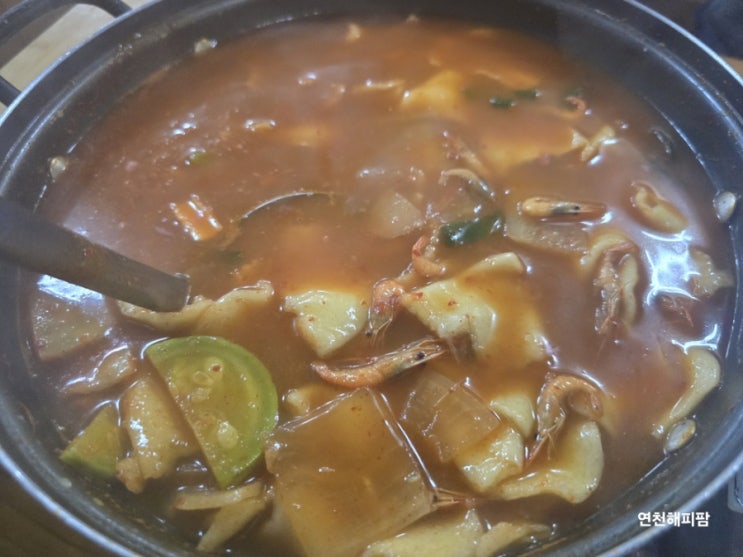 연천 전곡 한탄강 맛집 오두막골 민물생우탕 가물치구이 매운탕