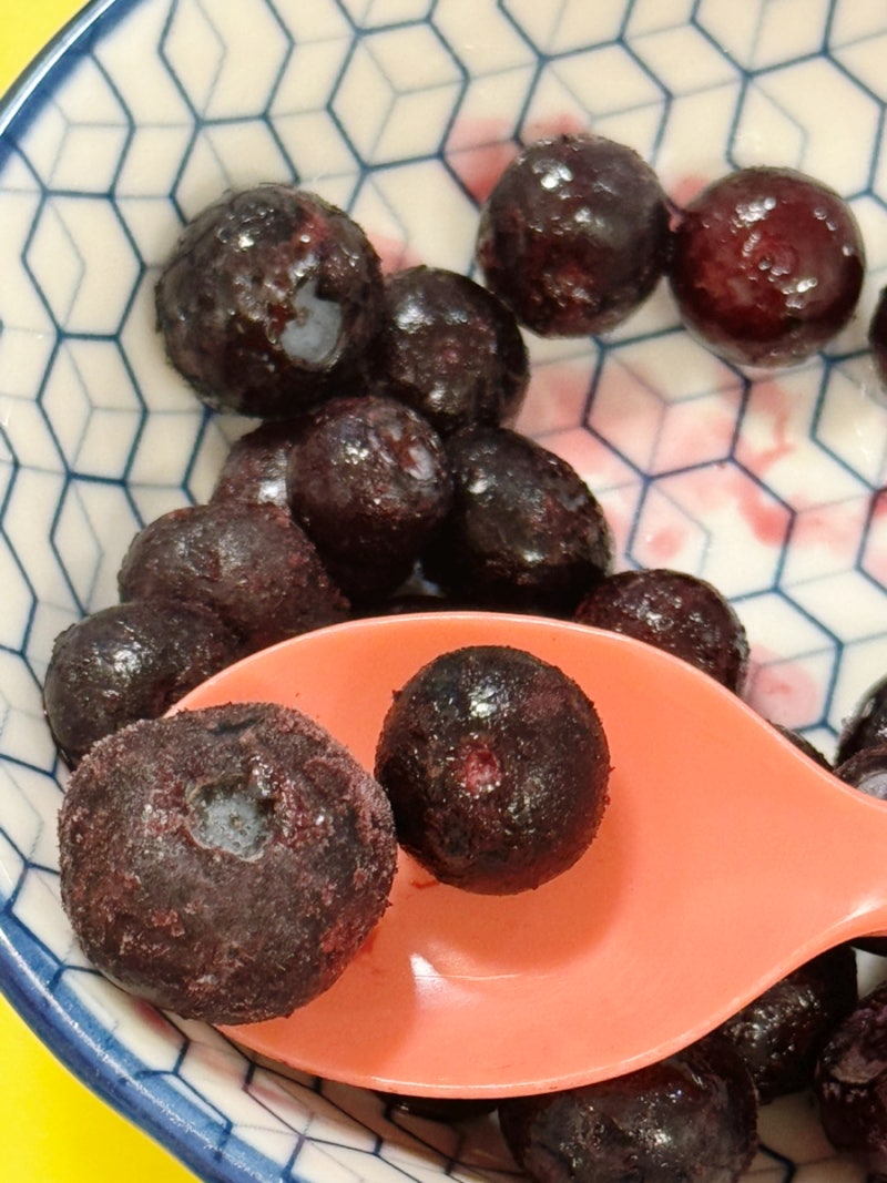 마켓 컬리 추천 상품 냉동 블루베리 칠레산 1kg 맛 효능 해동 세척 먹는법