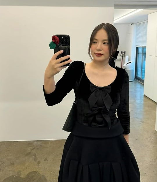 “둘째 임신설? 민효린이 직접 밝힌 근황… 달라진 모습에 팬들 깜짝!”