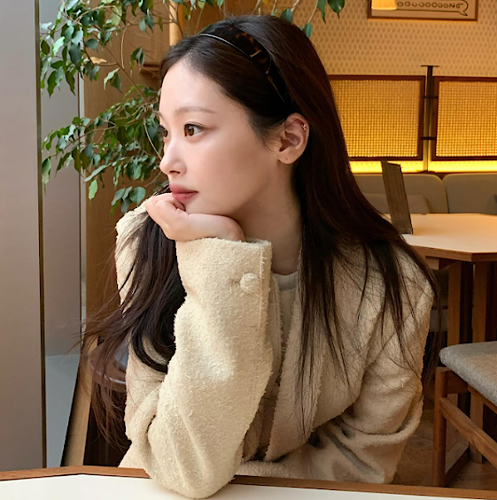  최희진 베이지 울 자켓 꾸안꾸 스타일 패션