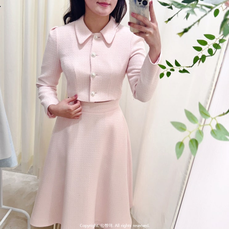  이바나헬싱키 쇼룸 피로연 2부 드레스 피팅