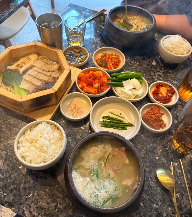  부산 해운대 돼지국밥 맛집 프리미엄 수국