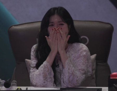 “소름 유발 무대 쏟아졌다”… ‘싱어게인4’ 시청률 10% 돌파— 역대급 지원자 몰린 시즌, 첫 방송부터 심사위원 전원 기립