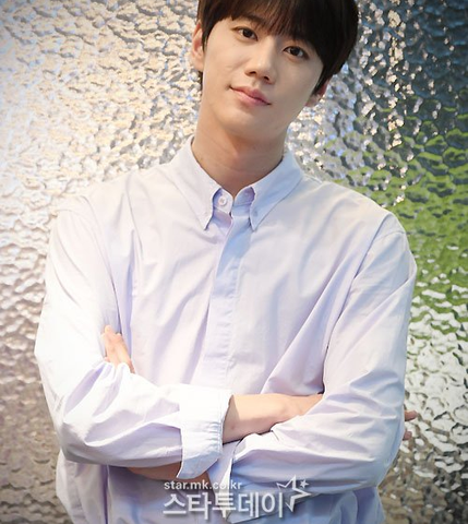<b>이준영</b> 신드롬 <b>팬미팅</b> 매진 신화를 이어가다