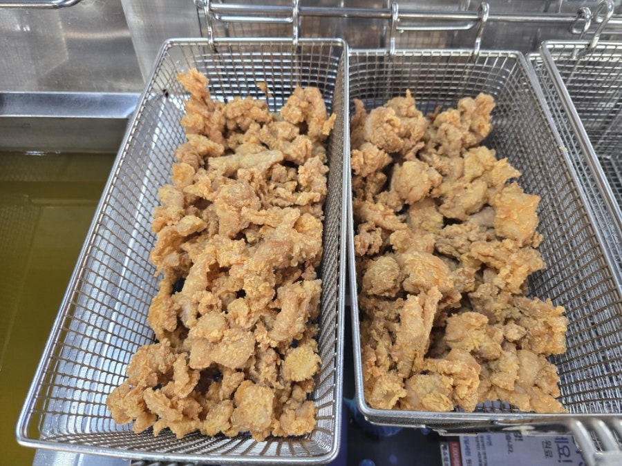 알통떡강정 경주용황점 사진 3