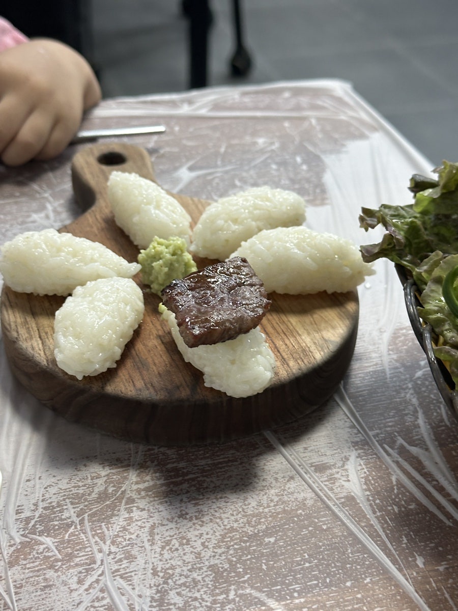 엄지식육식당 사진 6