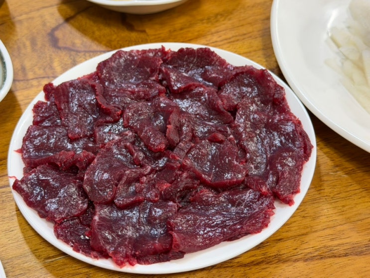  대구 달서구 송현동 생고기·육회 맛집 “남송 생고기” | 토요일에도 맛보는 신선함, 입문자도 반할 생고기