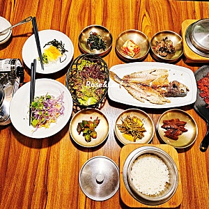청계산 먹거리촌 행복한소풍 분당한정식 분당보리굴비 맛집