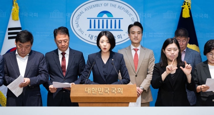 [<b>국민의힘 서울시당</b> 기자회견] "문재인 시즌 2, 주택공급 막는... 
