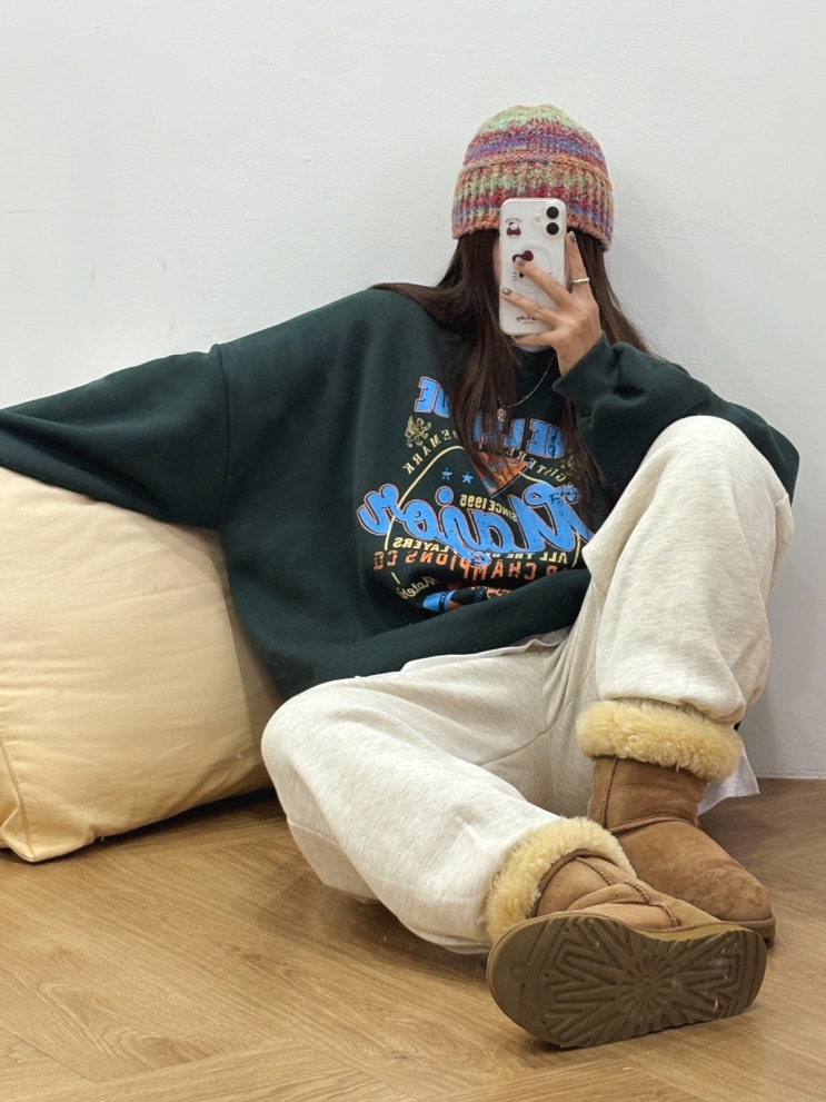  여자 겨울 빅사이즈 영문나염 기모 맨투맨  따뜻하고 편한 남여공용 오버핏 데일리룩 추천