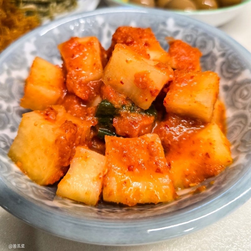 깍두기 담그는법 가을 무 아이 김치 만들기