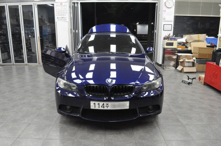  BMW E93 328i L7앰프 물누수로인한 교환진행 - 수원테크(수입차오디오수리전문)