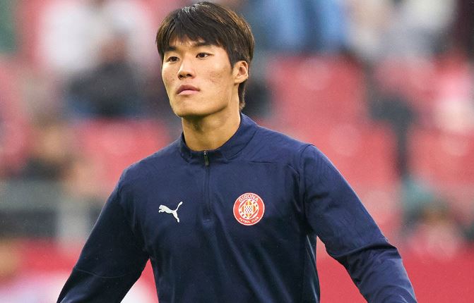 <b>손흥민 후계자</b> 김민수, 관심폭발