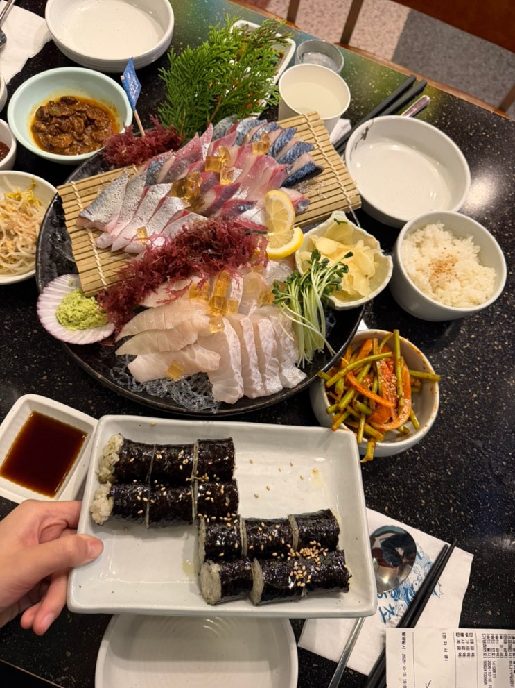  [산호초 논현점] 논현역 해산물 포차 고등어회 맛집 광어소금김밥 후기