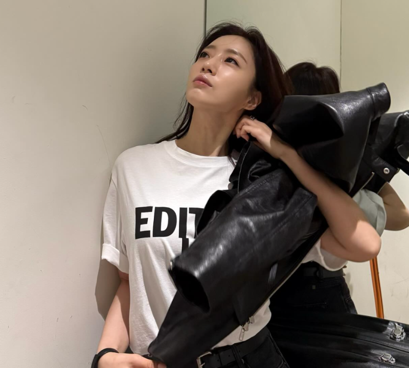 함은정, 김병우 감독과 결혼...“이번엔 인생을 함께 연출합니다”