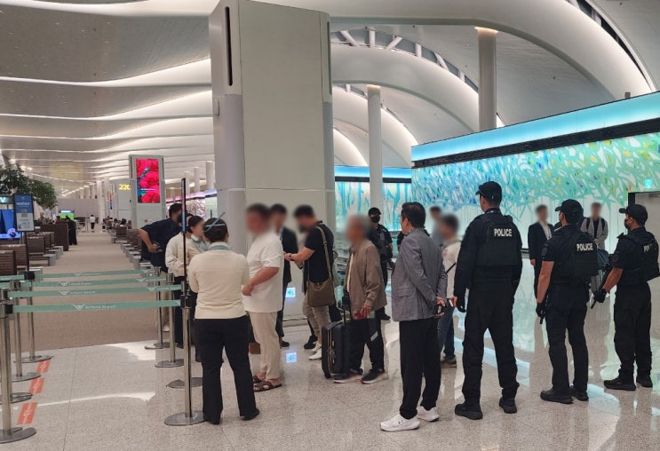 <b>캄보디아</b> 피싱 범죄 피해자 <b>출국</b> 직전 구조