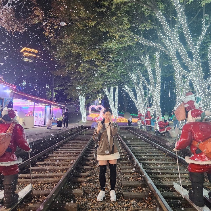  부산근교 가볼만한곳 청도프로방스ㅣ할로윈 눈 내리는 크리스마스