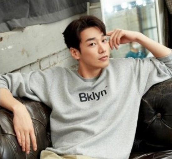 김영광 배우 나이 프로필 이영애 라스 운수 좋은날
