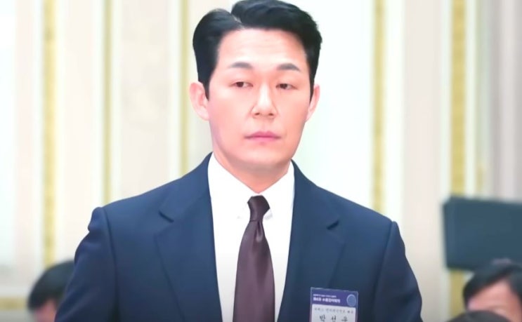 <b>해병특검</b>, 배우 <b>박성웅 참고인 조사</b>