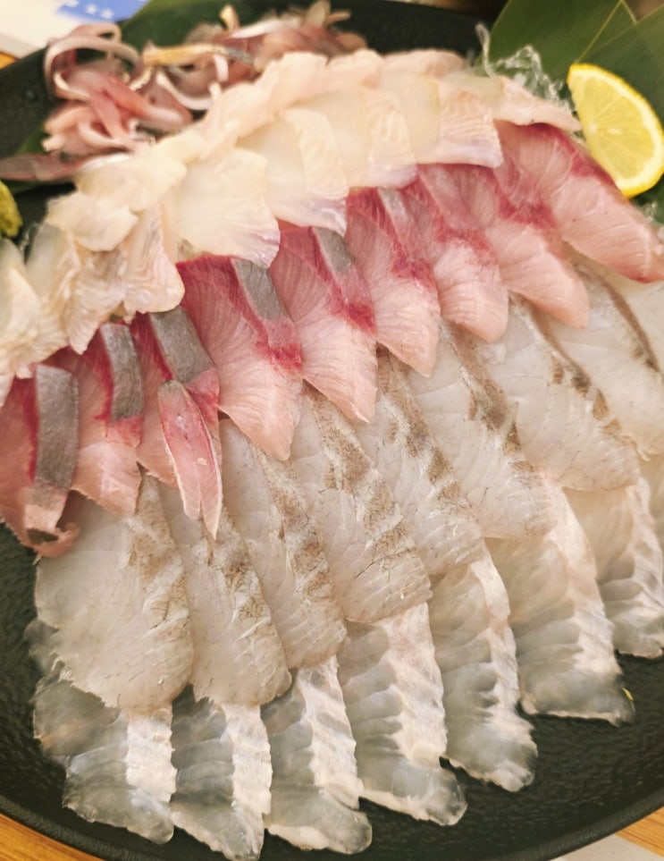  [연산동]모듬회 코스로 한상차림을 맛볼 수 있는 연산동횟집 '연산사계횟집'