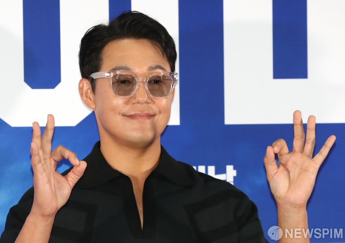 채<b>해병 특검</b>, 배우 <b>박성웅 참고인 조사</b>…"이종호·임성근과 식사"