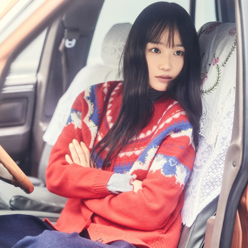 베네통 니트 가디건 장희령 여자 터틀넥 코디