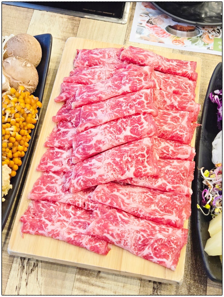  부산 송정 뷰 맛집 세련된 샤브막심 송정본점