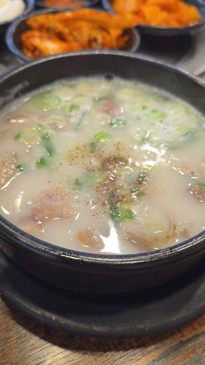  부평 보양식 맛집. 든든한 진국 사골 한뚝빼기 장수곰탕